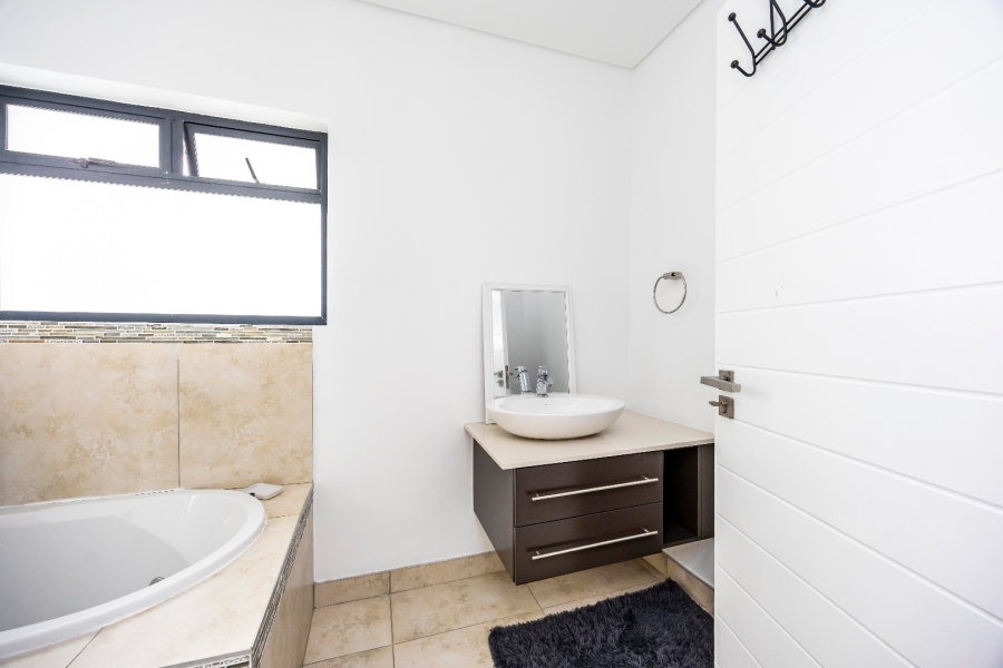 6 Bedroom Property for Sale in Balugha River Estate Eastern Cape